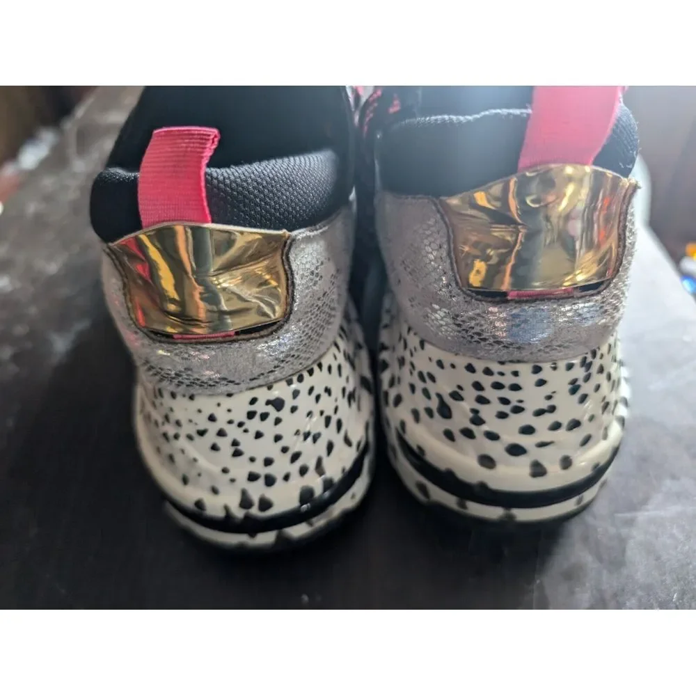 STEVEN MADDEN LIMITED EDITION CLIFF SNEAKERS SIZE  8.5‎ Silver Black Pink Nice